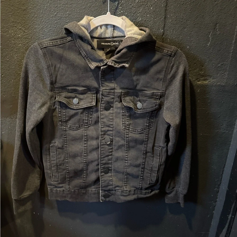 Treasure & Bond Gray Lightweight Shirt Jacket